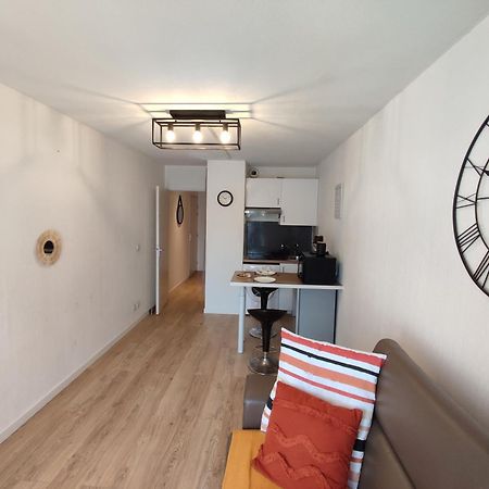 Appartement Climatise Avec Parking A 6Min A Pied De La Gare St Charles Марсилия Екстериор снимка