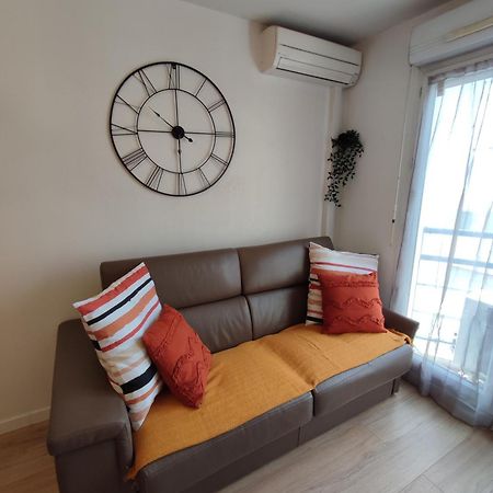Appartement Climatise Avec Parking A 6Min A Pied De La Gare St Charles Марсилия Екстериор снимка