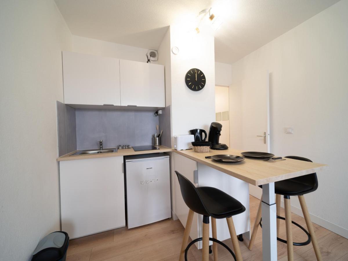 Appartement Climatise Avec Parking A 6Min A Pied De La Gare St Charles Марсилия Екстериор снимка