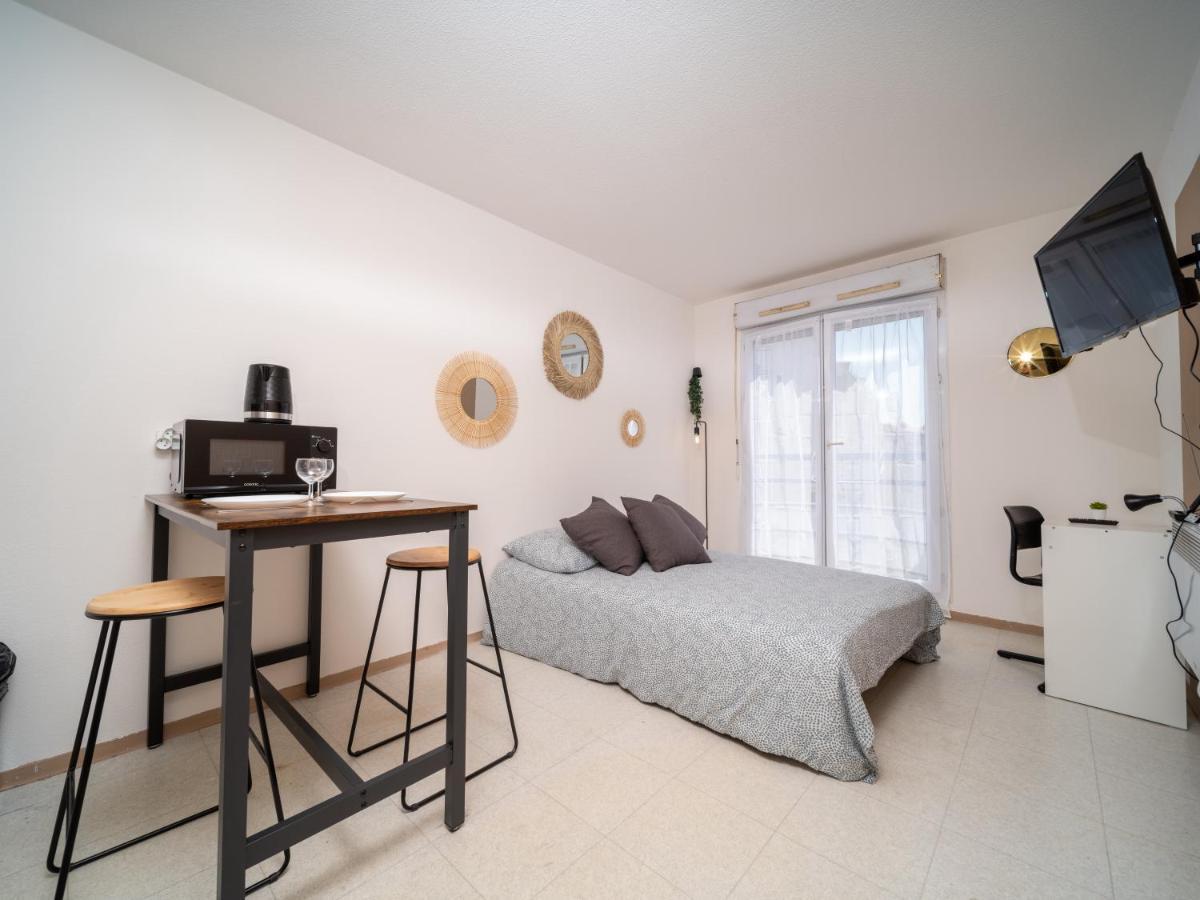 Appartement Climatise Avec Parking A 6Min A Pied De La Gare St Charles Марсилия Екстериор снимка