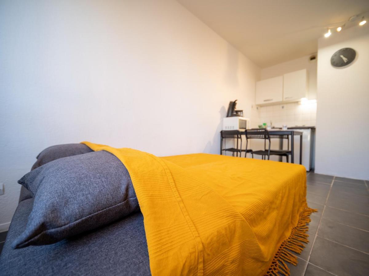 Appartement Climatise Avec Parking A 6Min A Pied De La Gare St Charles Марсилия Екстериор снимка