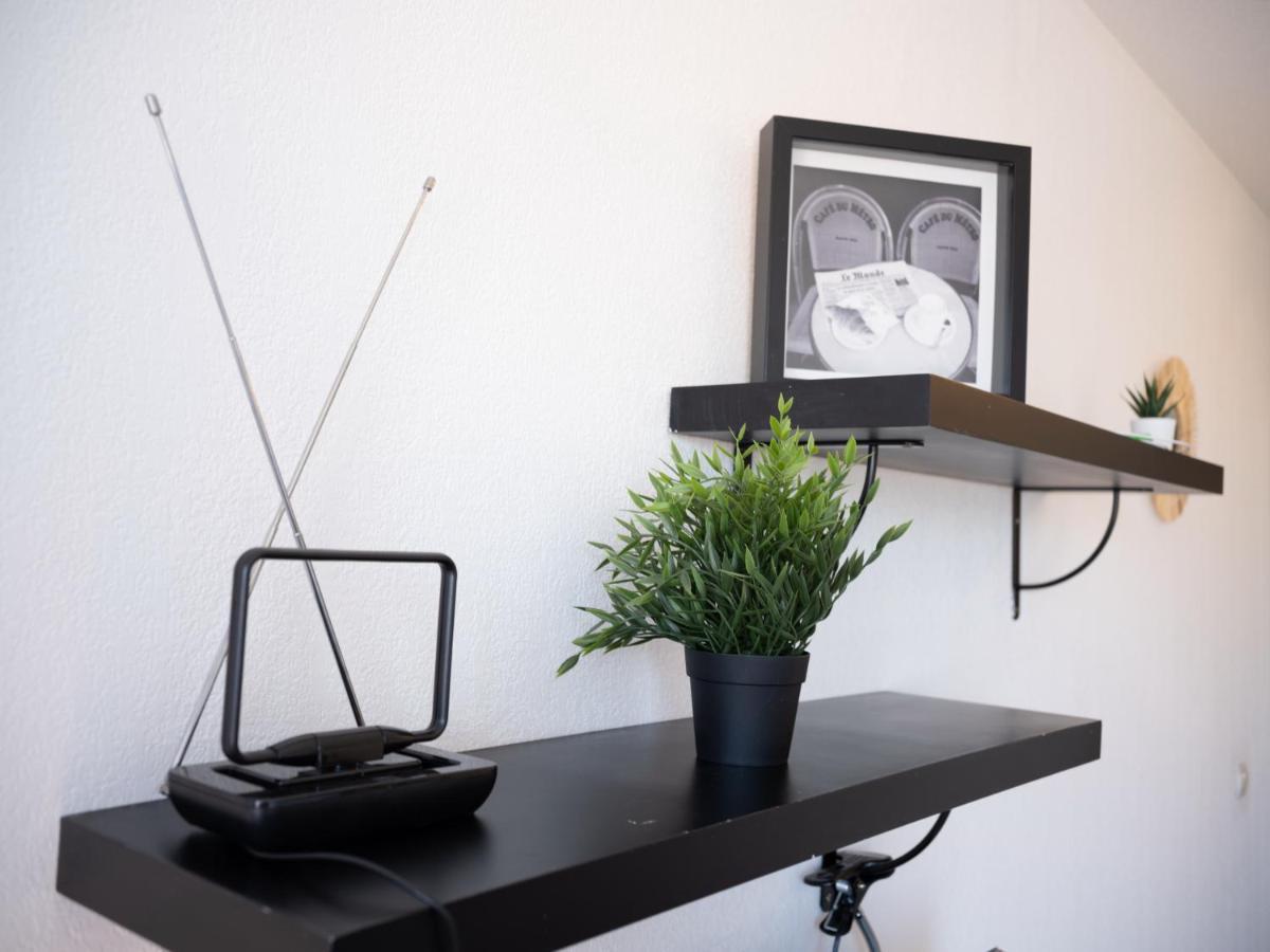 Appartement Climatise Avec Parking A 6Min A Pied De La Gare St Charles Марсилия Екстериор снимка
