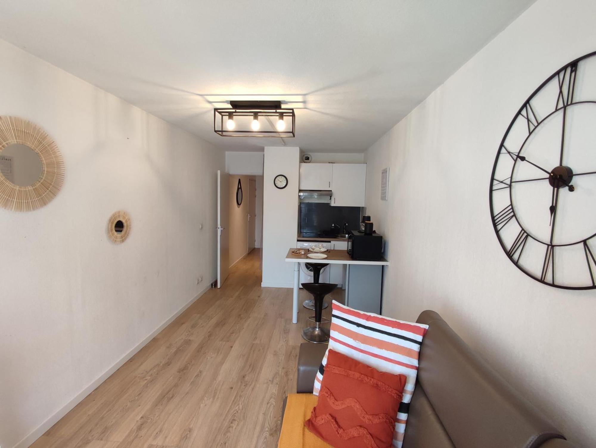 Appartement Climatise Avec Parking A 6Min A Pied De La Gare St Charles Марсилия Екстериор снимка