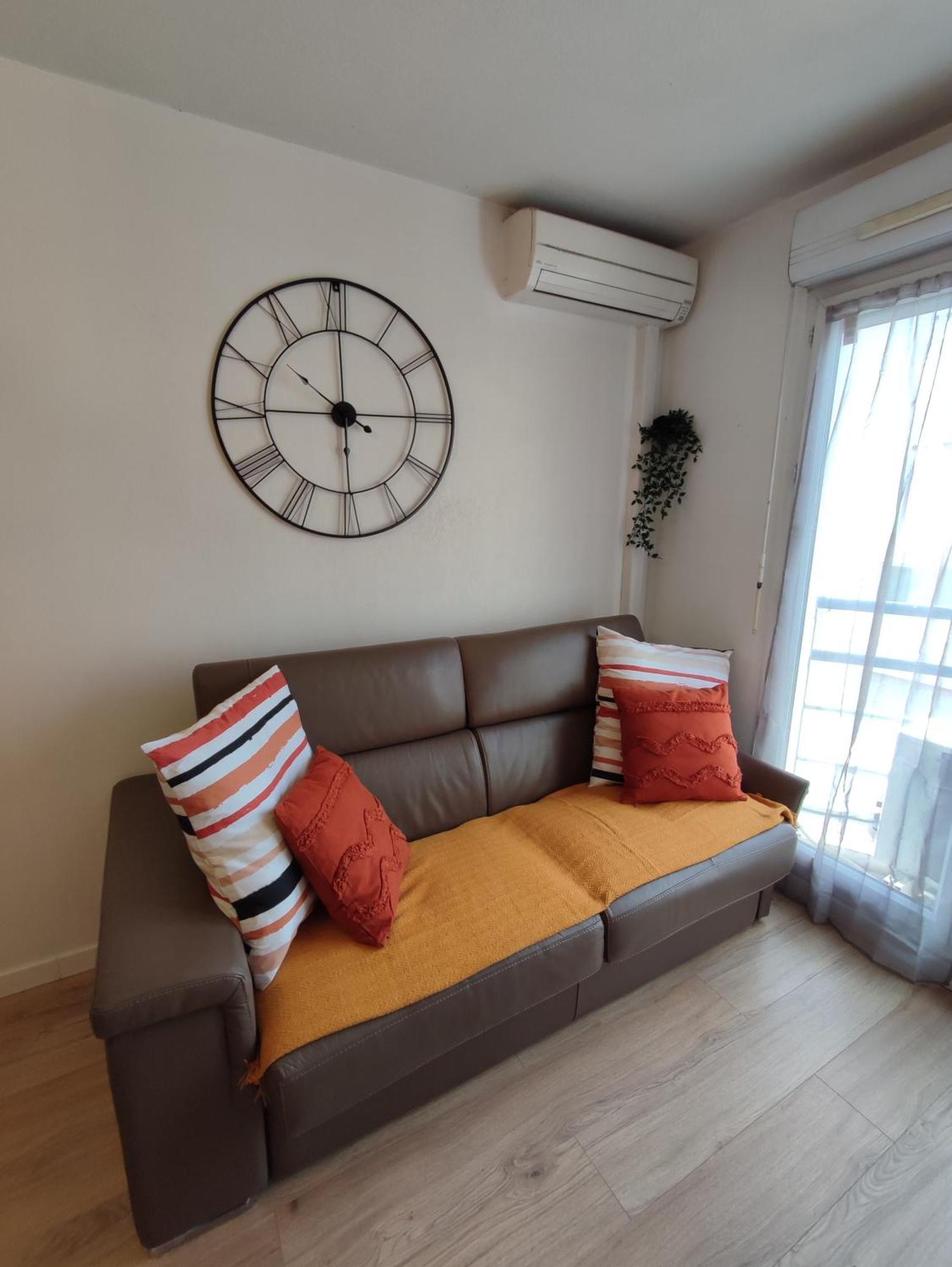 Appartement Climatise Avec Parking A 6Min A Pied De La Gare St Charles Марсилия Екстериор снимка